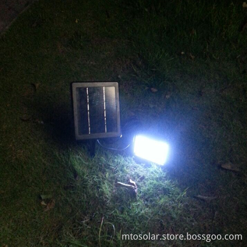 Solar garden light
